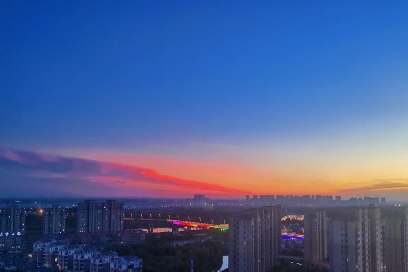 城市晚霞